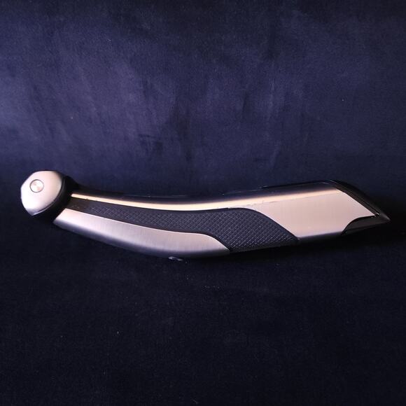 Philips Norelco Electric Cordless Body Trimmer Bodygroom Body Shaver - BG7030/49 - Picture 8 of 11